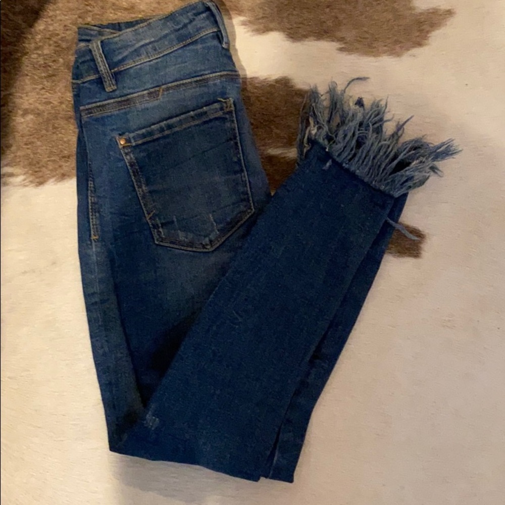 Zara jeans with frayed ankle